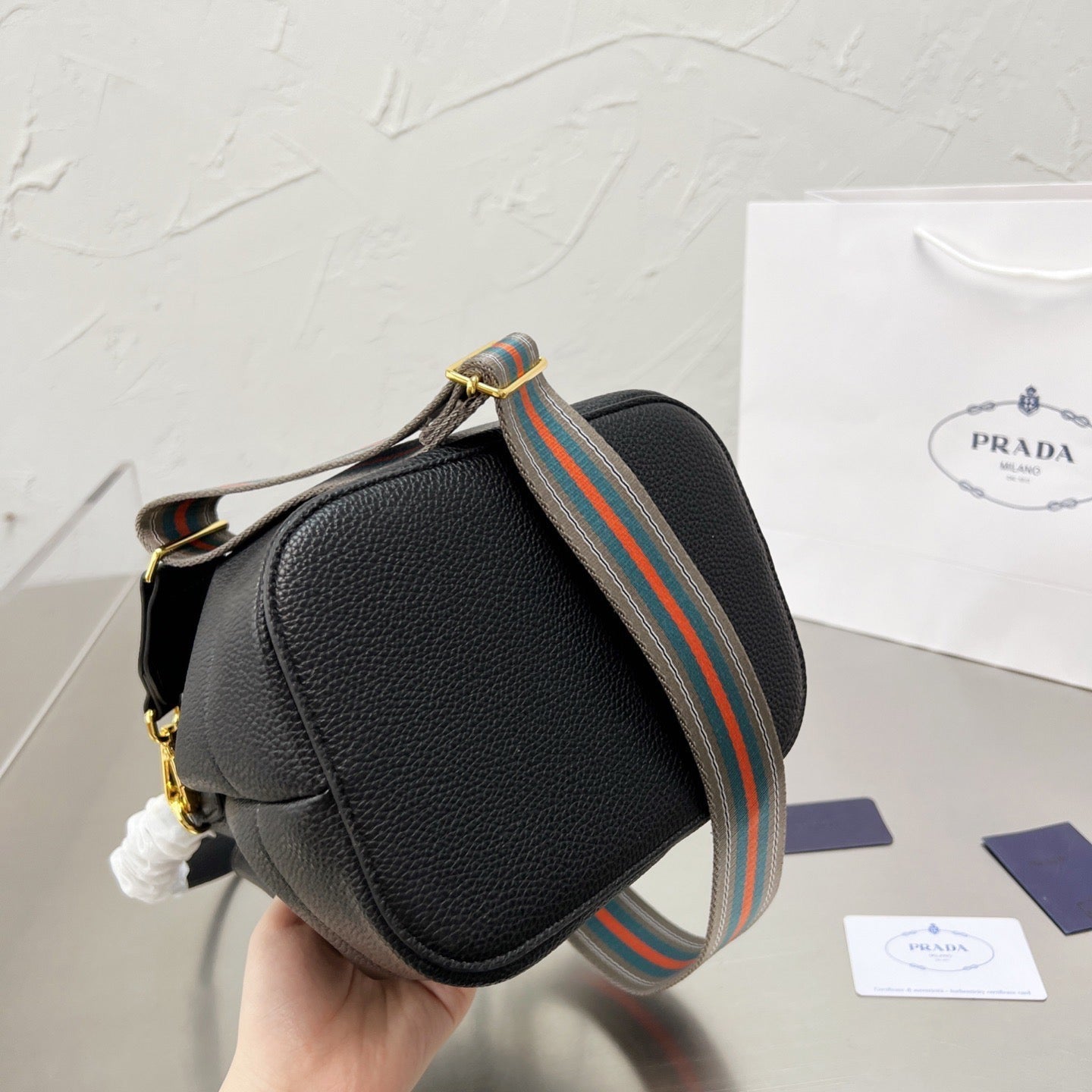 Double Shoulder Strap Lychee Bucket Bag