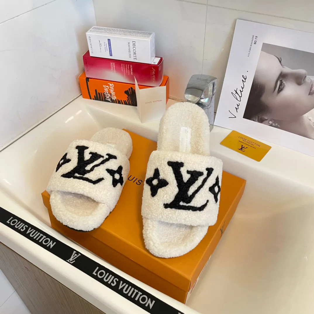 Lamb Wool Slippers