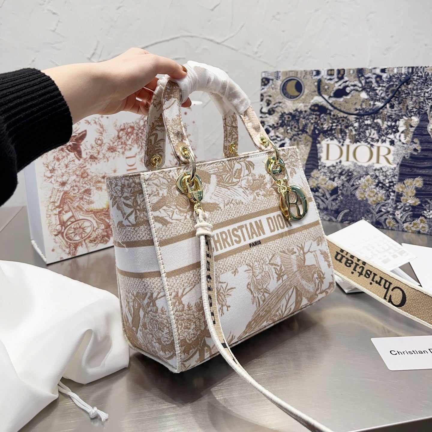 Lady D-Lite Embroidered Bag