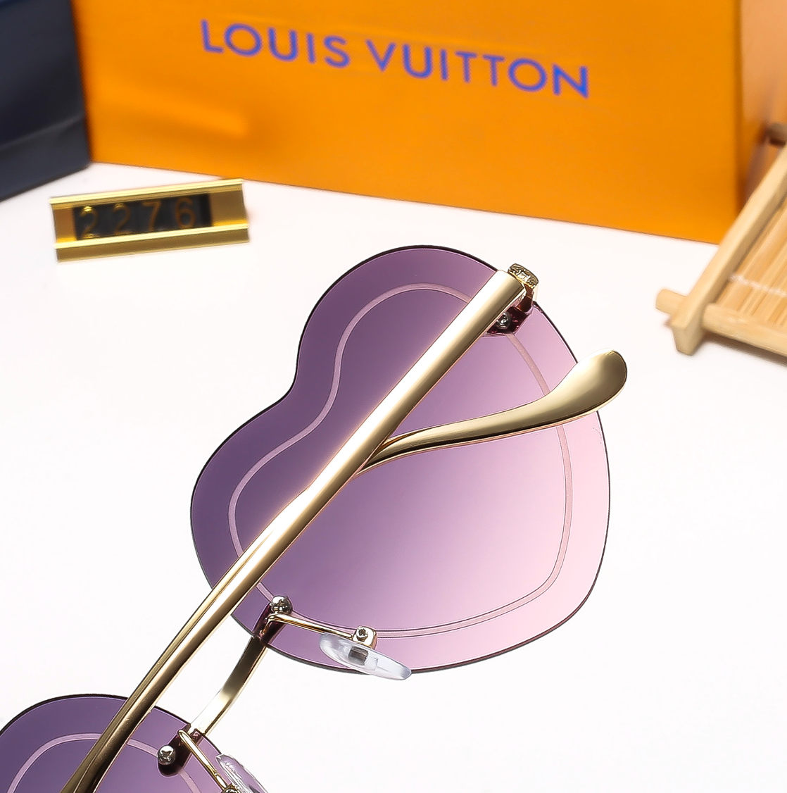 5-color fashion heart temple sunglasses