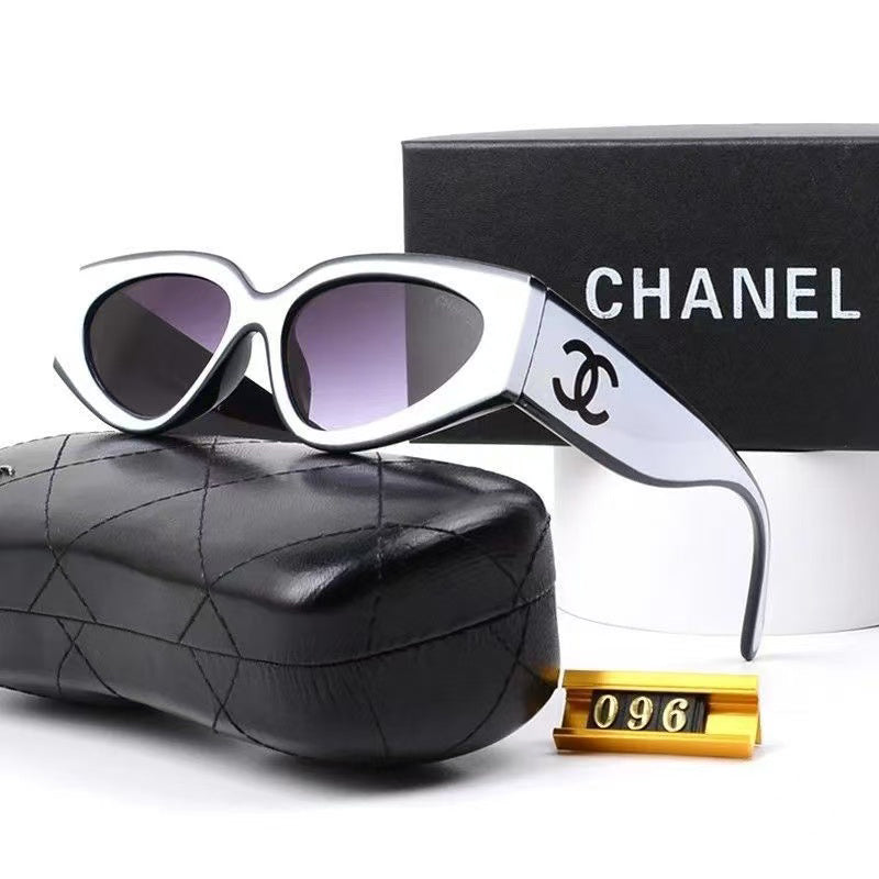 6-colors new fashion  letter temple polarized sunglasses