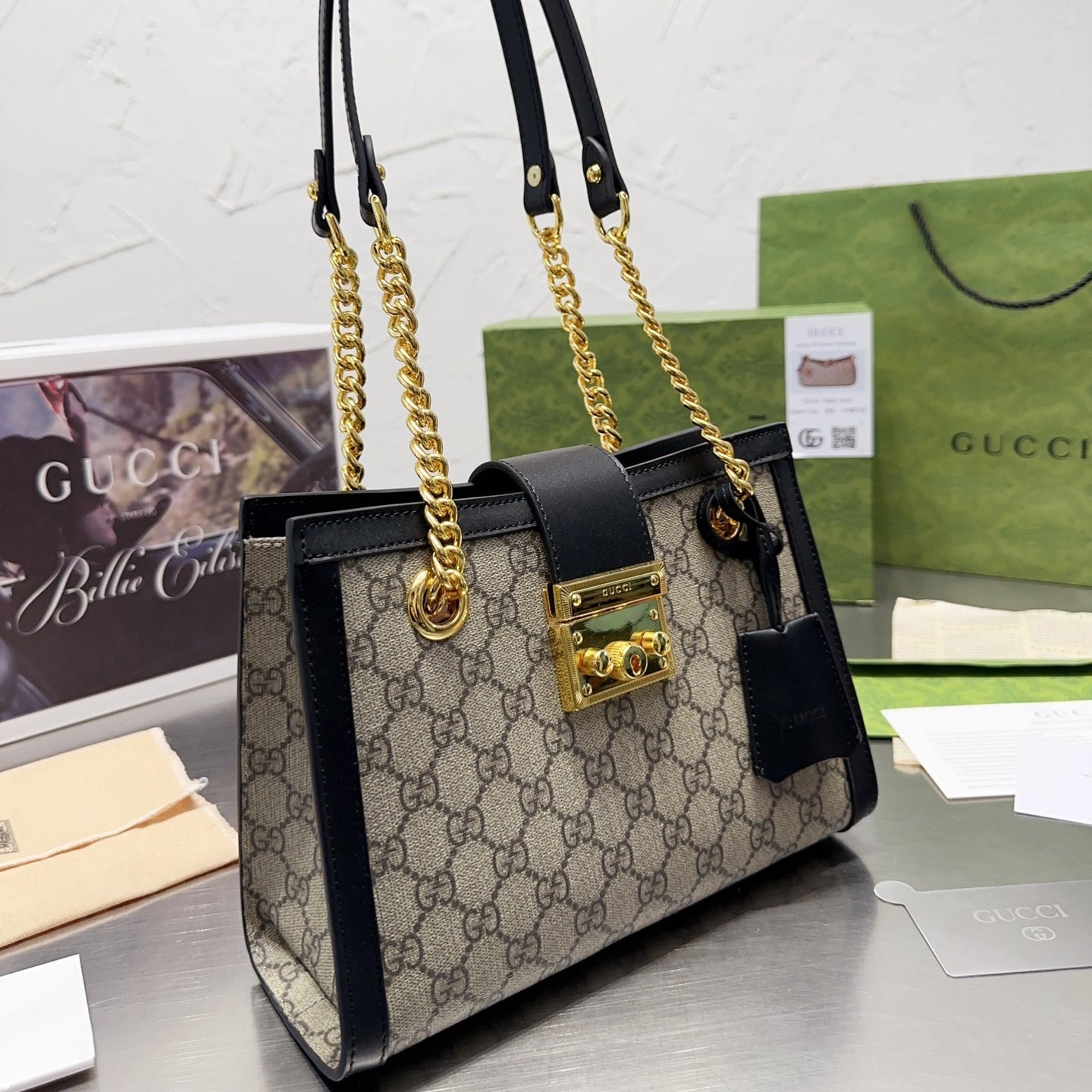 Padlock Small G Shoulder Bag