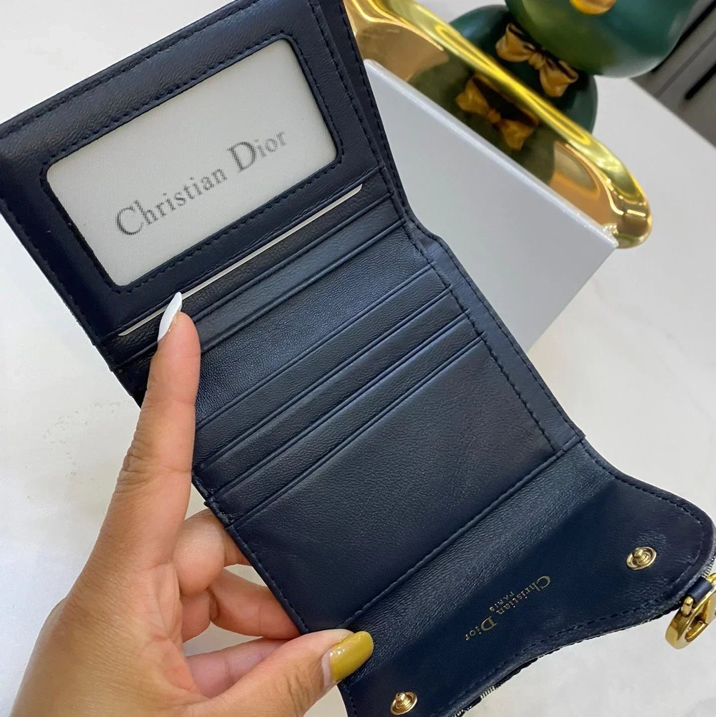 Ladies coin purse