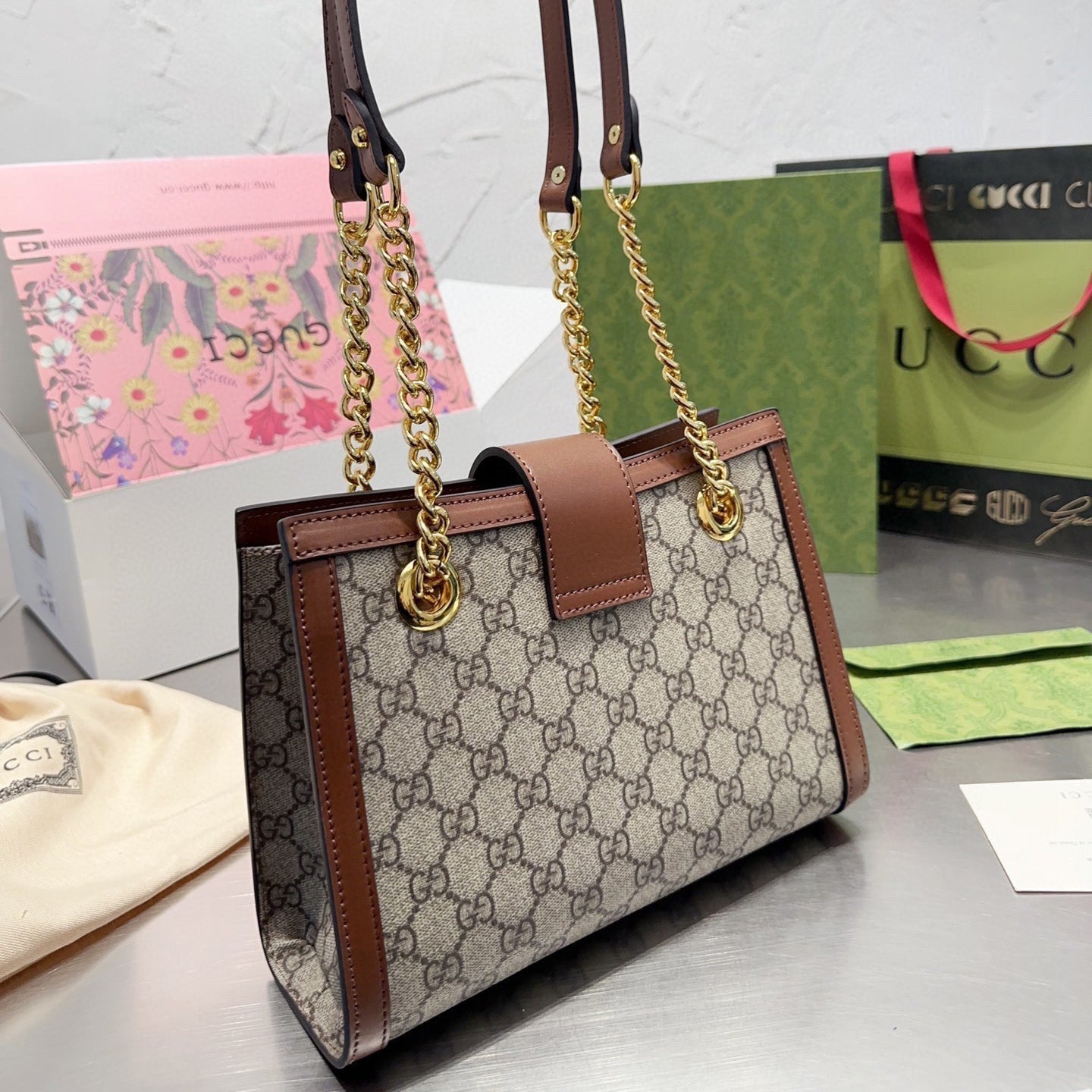 Padlock Small G Shoulder Bag
