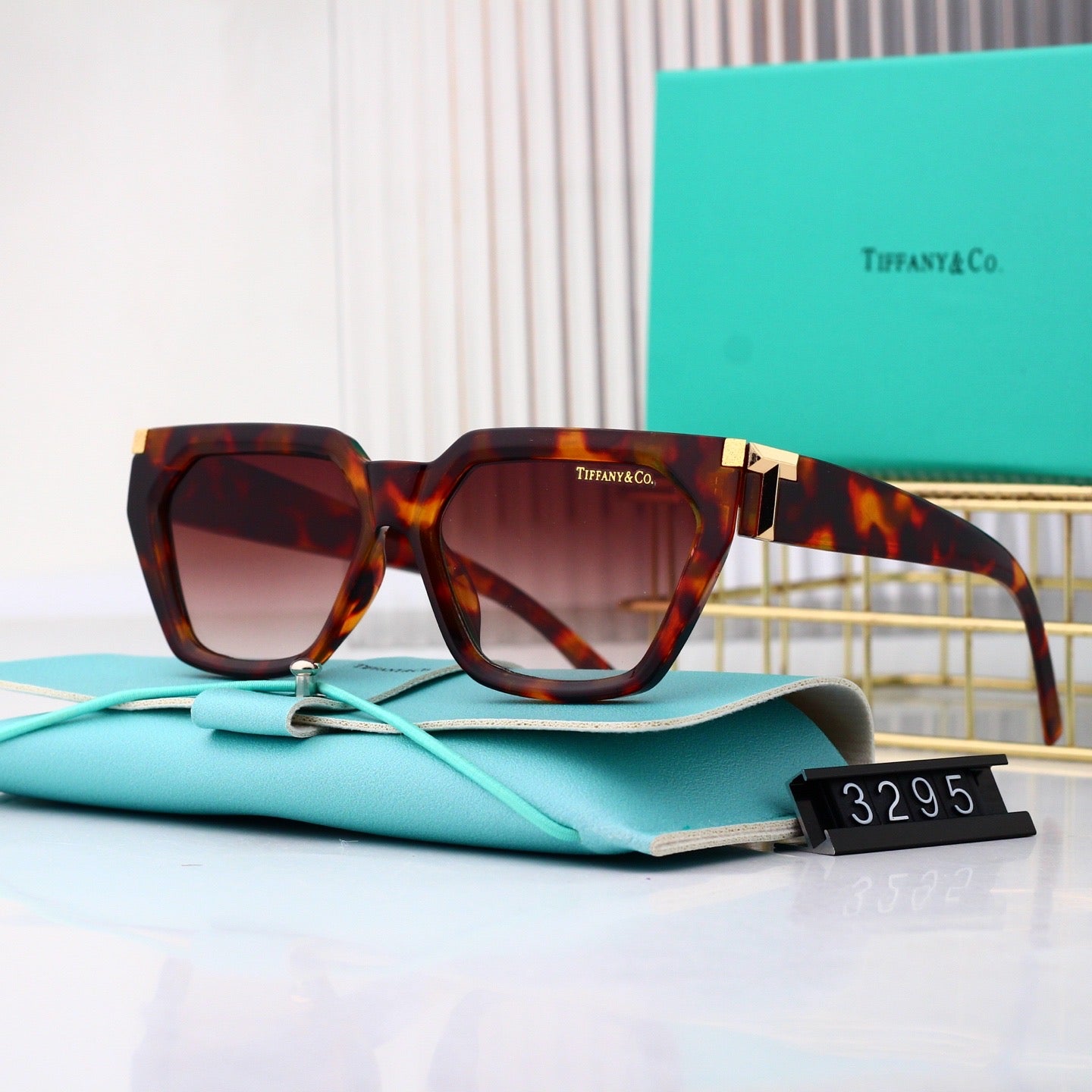 6 colors of fashionable and popular sunglasses  3295