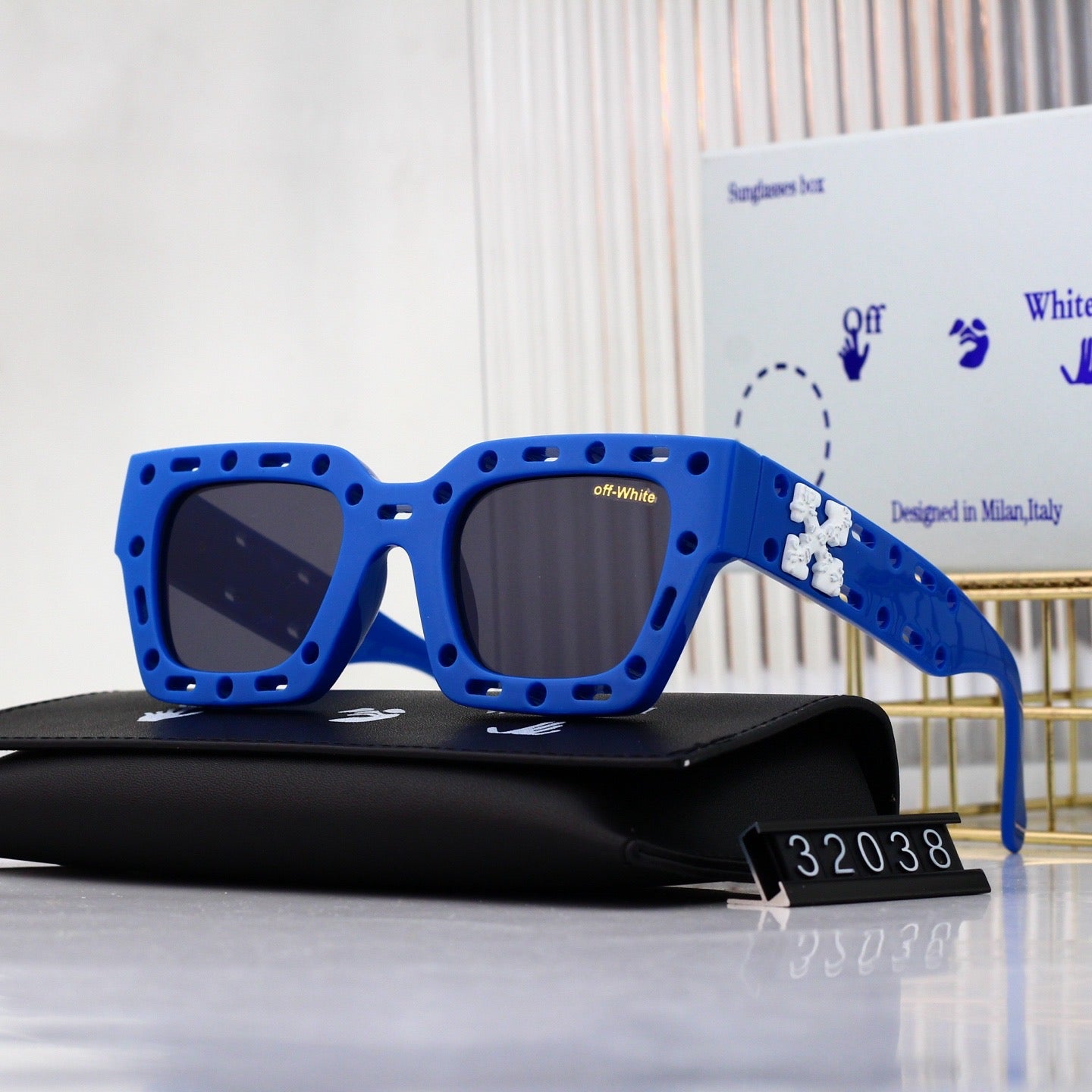 6 Colors Fashion Sunglasses   32038