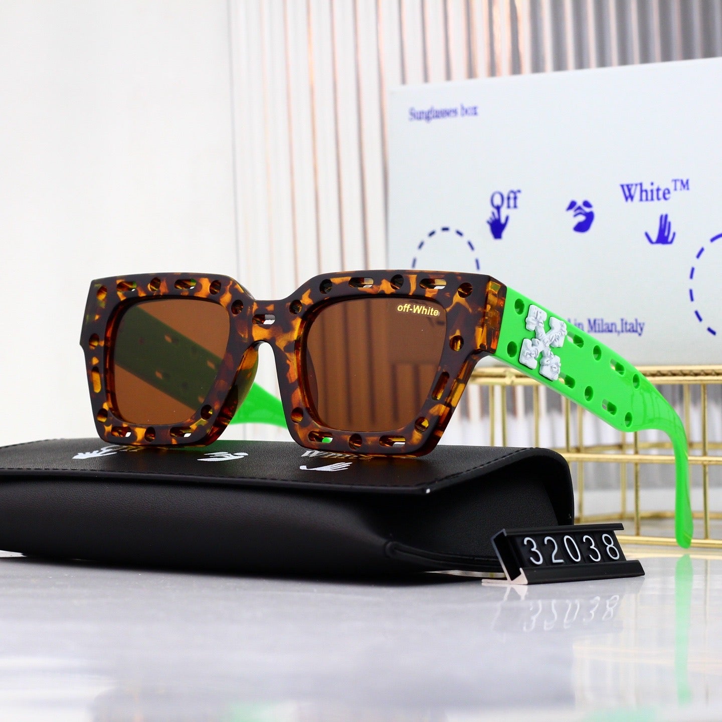 6 Colors Fashion Sunglasses   32038