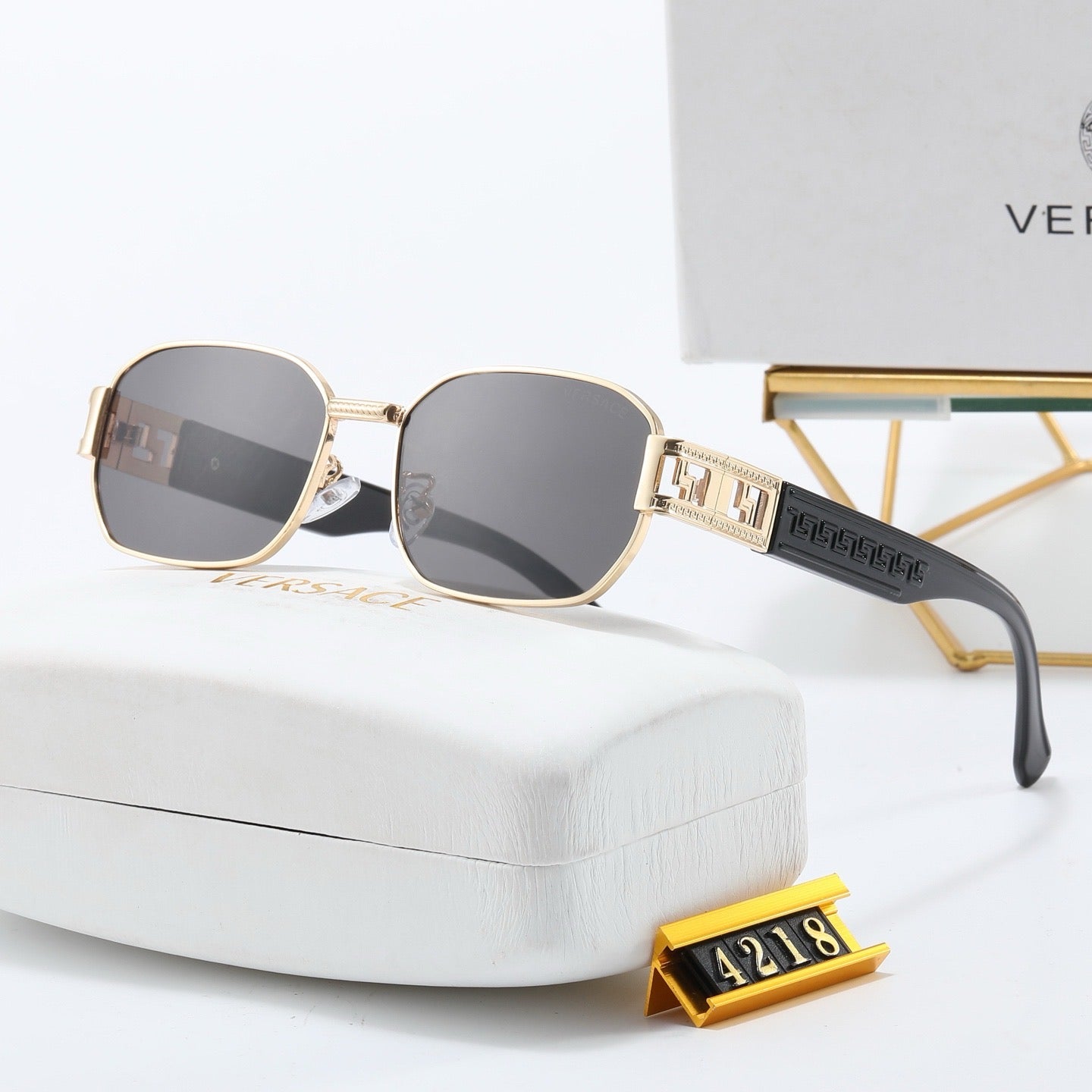 4 colors personalized trendy polarized sunglasses 4218