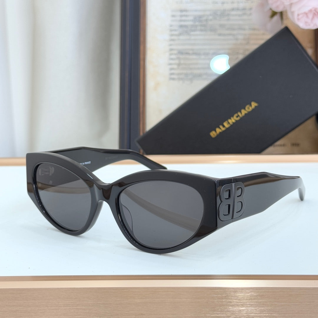 5 colors classic trendy sunglasses