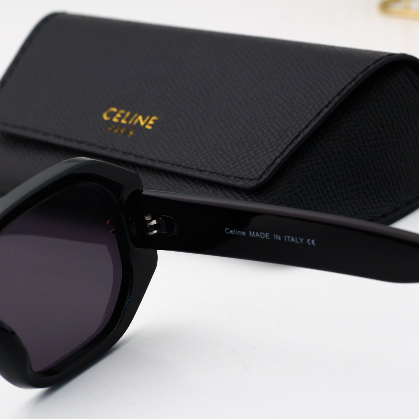 4 colors of trendy sunglasses  6602