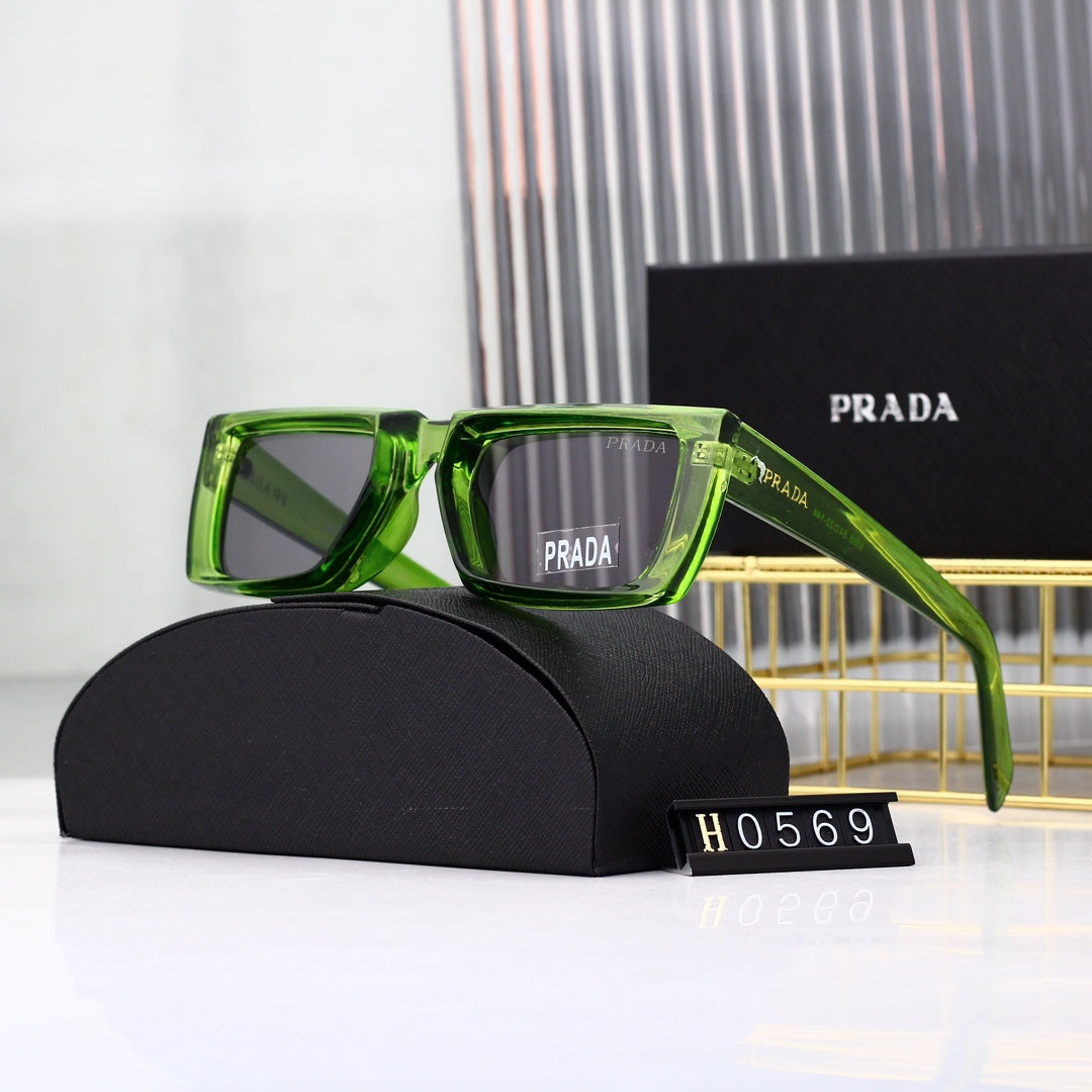 7 Colors Fashionable Plain Sunglasses  68016