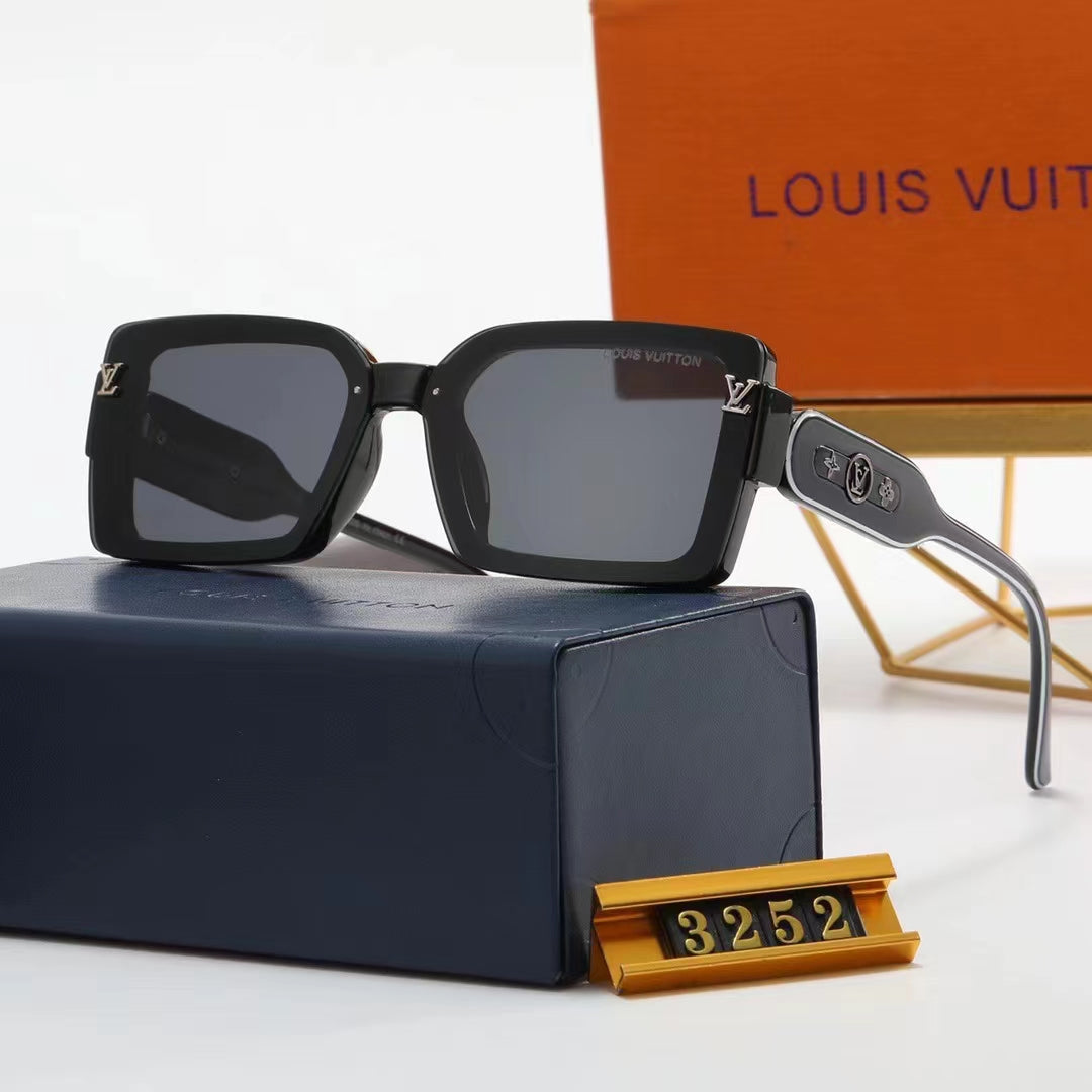 4 colors fashionable hot sunglasses  3252